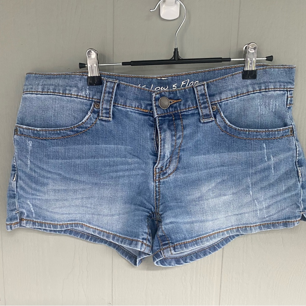 Victoria’s Secret VS Low 5 Flap Shorts 10